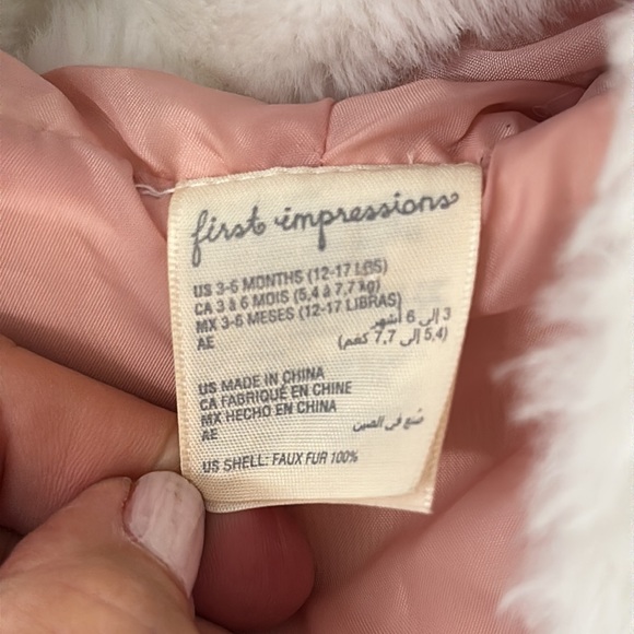 First Impressions - Baby Sleeveless Bear Jacket Hood with ears. Size 3-6 months. - Picture 5 of 6